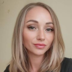 Колобова Юлия